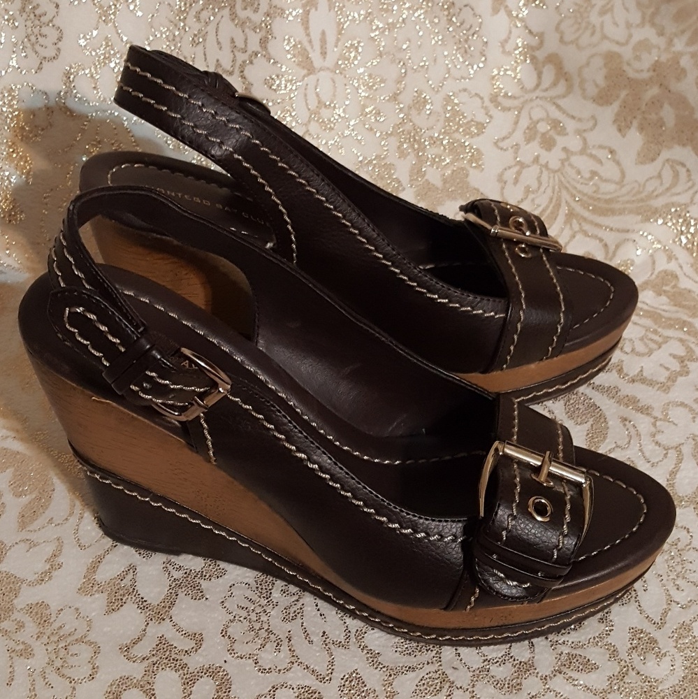 Montego Bay Club Sling-back peep-toe wedges